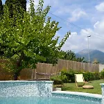 Ca' Di Camineve 4*
